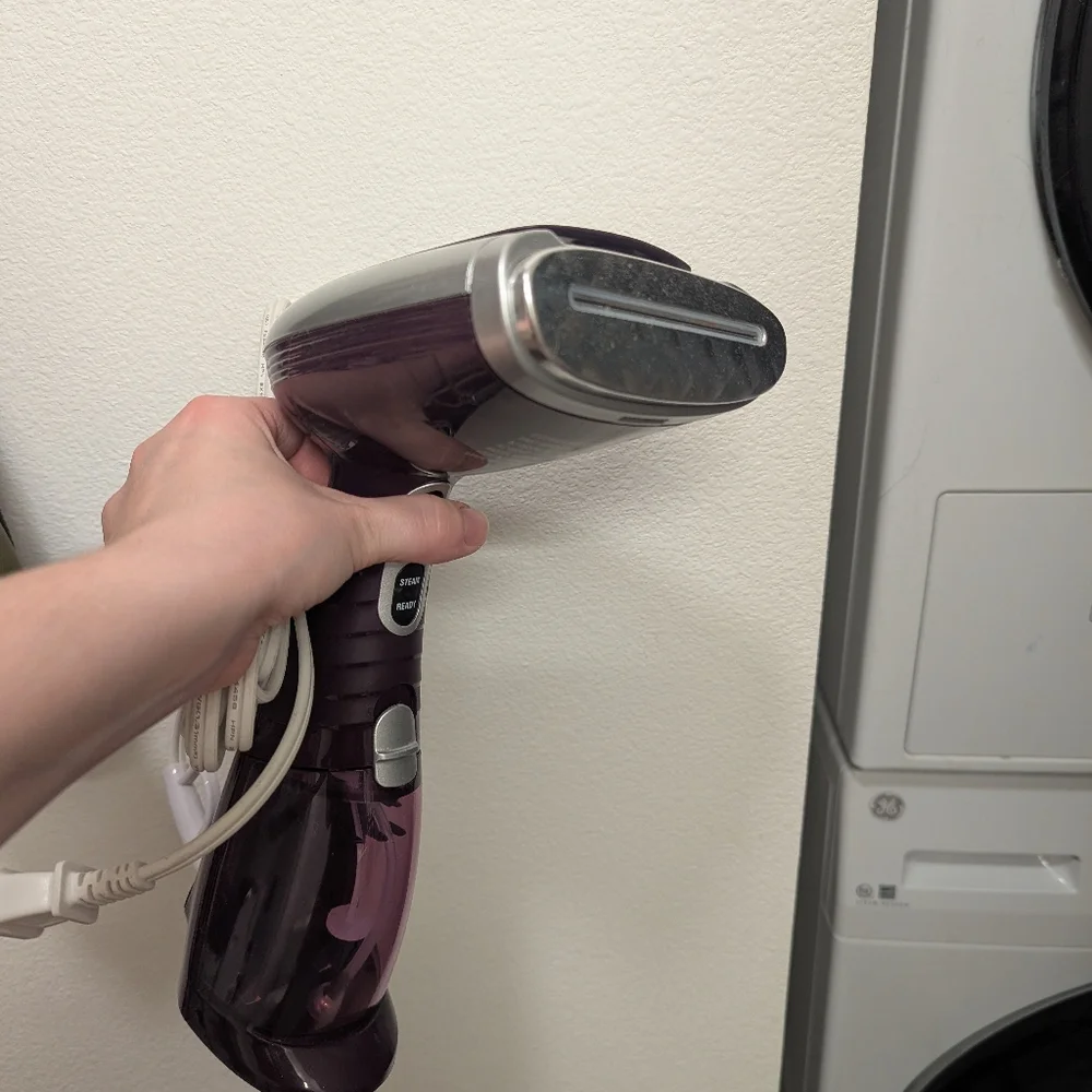 Conair Purple Handheld Garment Steamer - Picture 1 of 5